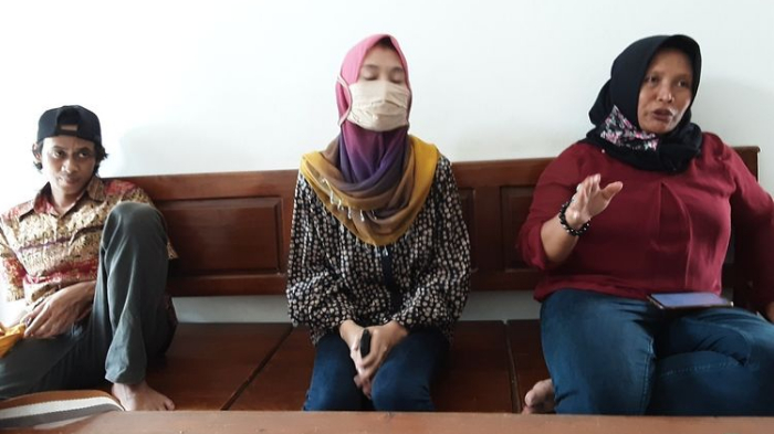 4 Fakta Wanita yang Diteror Kiriman 'Hadiah' tapi Bayar Sendiri selama 2 Tahun, sempat Tolak Cinta