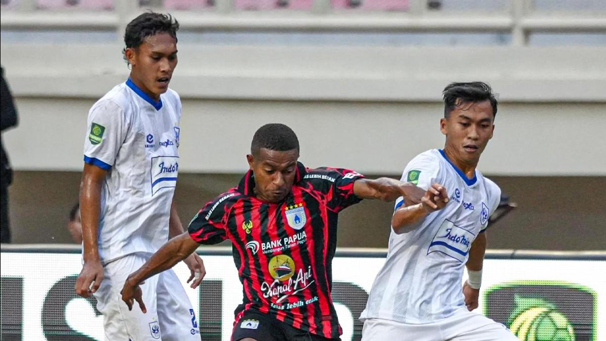 uplikan-laga-PSIS-Semarang-kontra-Persipura-Jay.jpg