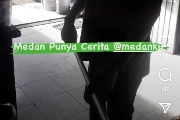 viral-pria-membawa-tongkat-meminta-sumbangan-di-medan.jpg