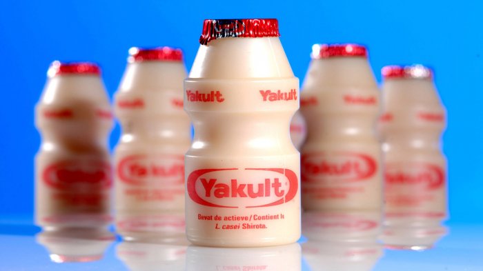 Mengapa Yakult Tidak Dikemas dalam Botol Lebih Besar? Jawabannya Mengejutkan