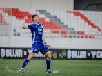BURSA-TRANSFER-BALI-UNITED-Joao-Ferrari-saat-membela-PSIS-Semarang.jpg