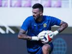 Kiper-asing-Arema-FC-Lucas-Frigeri-di-sesi-l.jpg