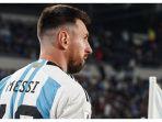 Lionel-Messi-saat-berseragam-Timnas-Argentina.jpg