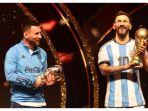 Lionel-Messi-saat-mendapatkan-penghargaan-Juara-Dunia-2022-bersama-Argentina.jpg