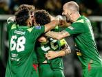 Persebaya-Surabaya-Kontra-Semen-Padang-22.jpg