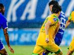 Persebaya-Surabaya-beri-sindiran-sarkas-ke-persib.jpg