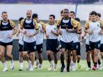 Potret-Sesi-Latihan-Persebaya-2211.jpg