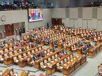 Suasana-rapat-paripurna-ke-13-DPR-RI-masa-persidangan-IV-tahun-sidang-2023-2024-Selasa-532024.jpg