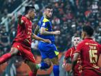 Susunan-pemain-arema-fc-vs-persija-20252026.jpg