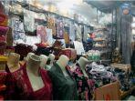 Toko-Melati-yang-terletak-di-Pasar-Beringharjo-Kota-Yogyakarta.jpg