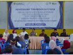 Warga-Desa-Sriwulan-menuju-balai-Gor-Serba-Guna-GSG-untuk-mendapatkan-THR.jpg