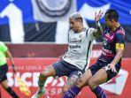ciro-alves-kala-menghadapi-rans-nusantara-fc-dalam-lanjutan-pekan-25-12.jpg