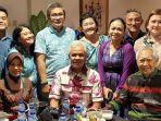 ganjar-pranowo-berfoto-bersama-guntur-soekarnoputra-kakak-dari-ketum-pdip-megawati-soekarnoputri.jpg