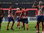 gelandang-atletico-madrid-saul-niguez-merayakan-gol-yang-ia-cetak-bersama-rekan-setimnya.jpg