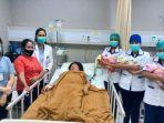 ibu-di-kupang-melahirkan-bayi-kembar-3.jpg