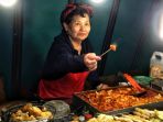ilustrasi-penjual-kaki-lima-di-korea-selatan_20171217_173707.jpg
