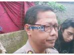 kabid-humas-polda-jawa-barat-kombes-pol-saptono-erlangga-saat-berikan-pernyataan-di-hadapan-media.jpg