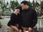 kahiyang-ayu-dan-bobby-nasution_20171018_175044.jpg