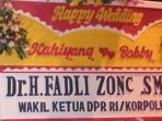 karangan-bunga-fadli-zon_20171108_064236.jpg