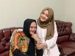 lina-dan-putri-delina.jpg