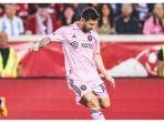 lionel-messi-yang-akan-mencetak-gol-ke-gawang-nashville.jpg