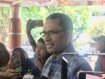 mantan-menteri-perindustrian-saleh-husin-usai-menjenguk-wiranto.jpg