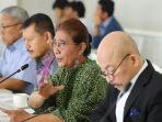 menteri-kelautan-dan-perikanan-susi-pudjiastuti2.jpg