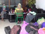 para-perawat-ruang-isolasi-covid-19-diusir.jpg