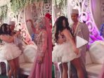 pengantin-goyang-bareng-biduan_20171024_104025.jpg