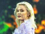 penyanyi-zara-larsson.jpg