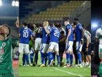 persib-incar-irfan-jaya-dan-ryuji-utomo.jpg