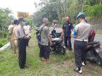 polisi-menyelidiki-kasus-perampokan-di-jalan-umum-pengkol-gulurejo.jpg