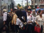 relawan-jokowi-usai-datang-ke-pernikahan-kahiyang-ayu_20171108_150134.jpg