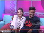 robby-purba-dan-ayu-ting-ting-dalam-acara-brownis-trans-tv.jpg