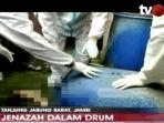 sesosok-mayat-pria-yang-diidentifikasi-bernama-yudi-sardi-48-ditemukan-dalam-drum.jpg