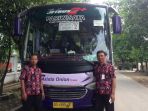shuttle-bus-yang-disediakan-untuk-tamu-undangan-pernikahan-kahiyang-ayu-bobby_20171108_141740.jpg