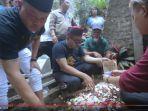 sule-tabur-bunga.jpg