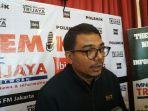 tenaga-ahli-utama-kedeputian-komunikasi-politik-ksp-donny-gahral-adian.jpg